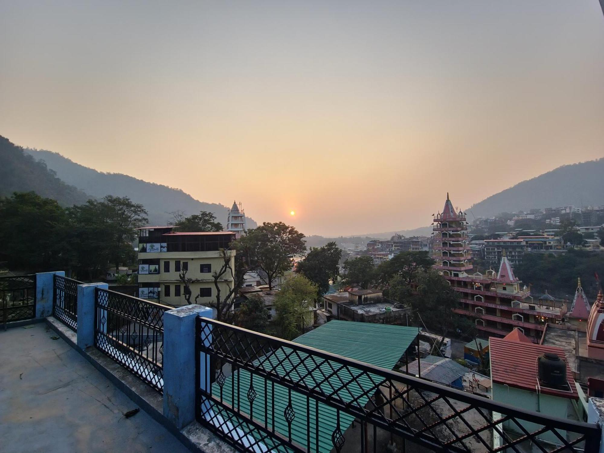 Karwaan Homestay Rishīkesh Exterior foto